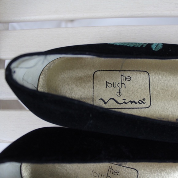 Christmas Velvet Embroidered Shoes by Nina Sz 7.5 - Picture 4 of 8